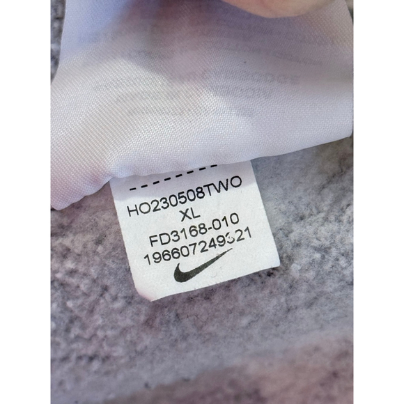 Nike All Over Print Logo Hoodie Black/White Youth Sz XL FD3168-010 - Picture 6 of 7